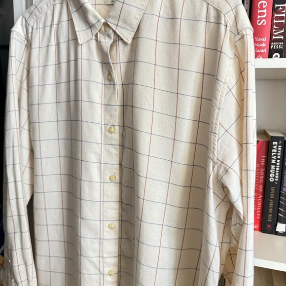 BRAND NEW | UNIQLO SOFT BRUSH BEIGE WHITE PLAID BUTTON SHIRT | SIZE L - Picture 9 of 10